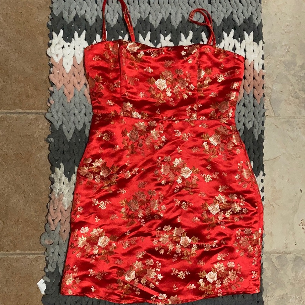 Silk Flower Red Hot Dress 💃